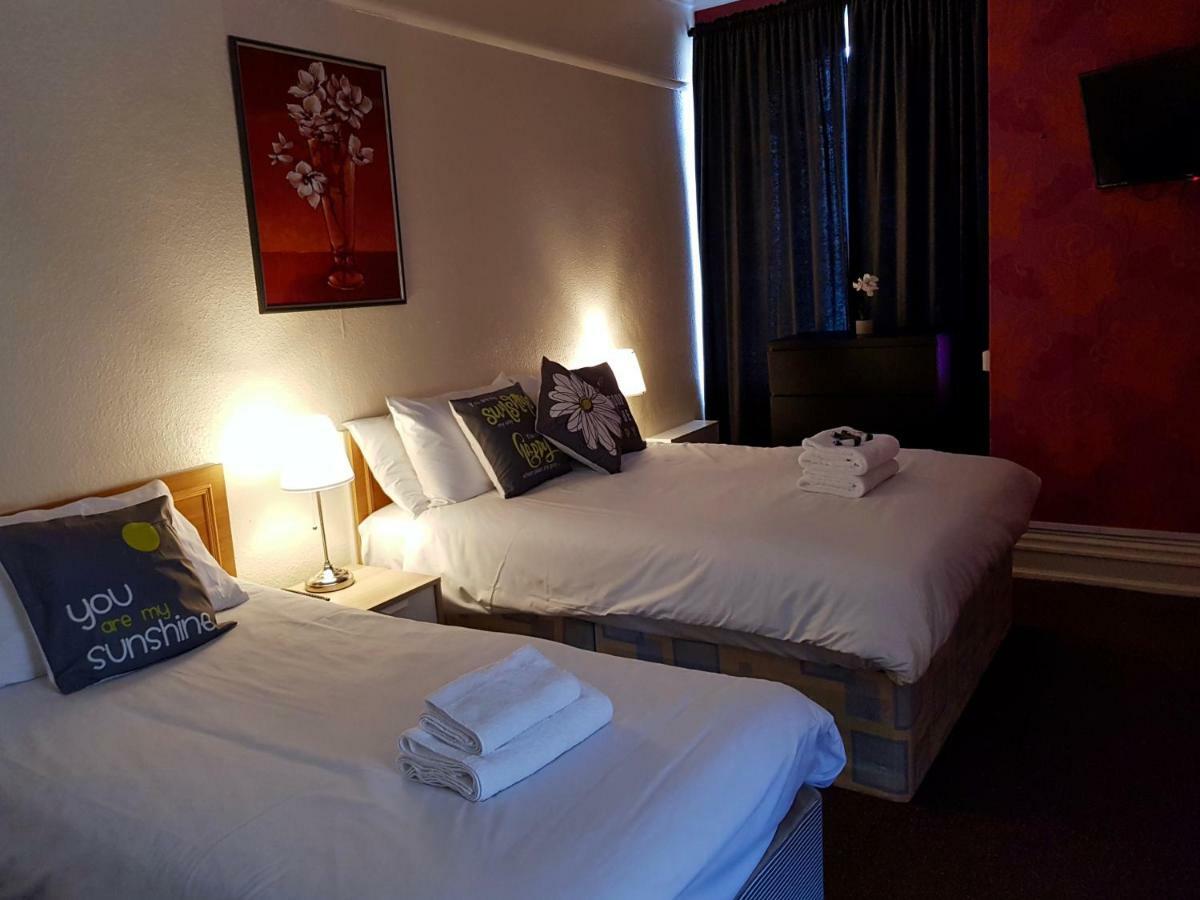 Newbury Hotel Борнмът Екстериор снимка
